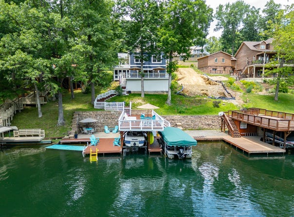 7433 Hummingbird Drive, Nineveh, IN 46164