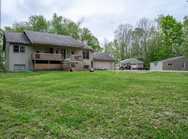 N1490 Fox Road, Wonewoc, WI 53968