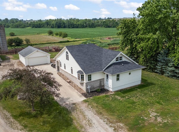 14445 N 95th Avenue W, Collins, IA 50055