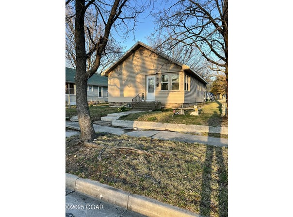 317 Mc Connell Avenue, Joplin, MO 64801