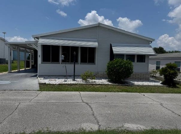 272 Kingfisher Ln., HAINES CITY, FL 33844