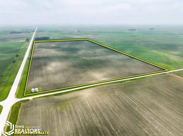 4210 100th Ave, Swea City, IA 50590