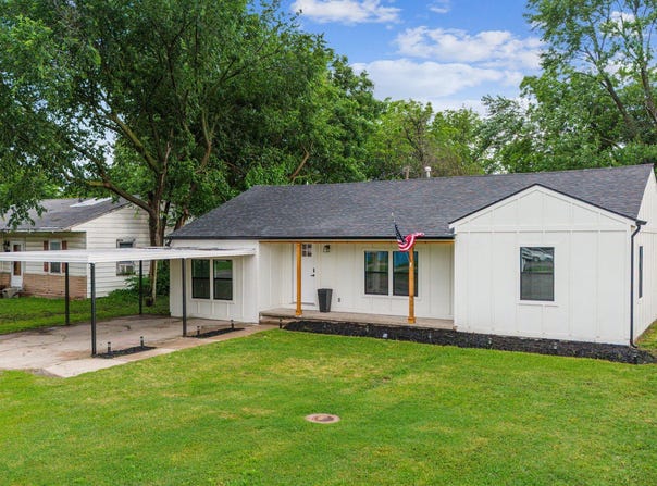106 Admiral Trussler Blvd, Miami, OK 74354
