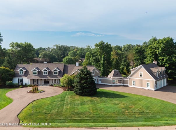 325 Wind N Wood Drive, Okemos, MI 48864