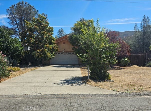2240 Spring Valley Road, Clearlake Oaks, CA 95423