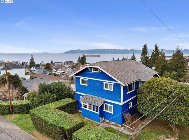 3496 Harrison Ave, Astoria, OR 97103