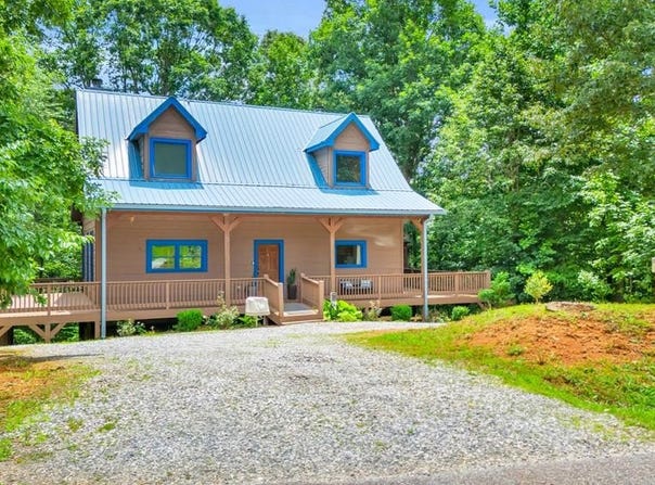 417 Hickory Ridge Drive, Cleveland, GA 30528
