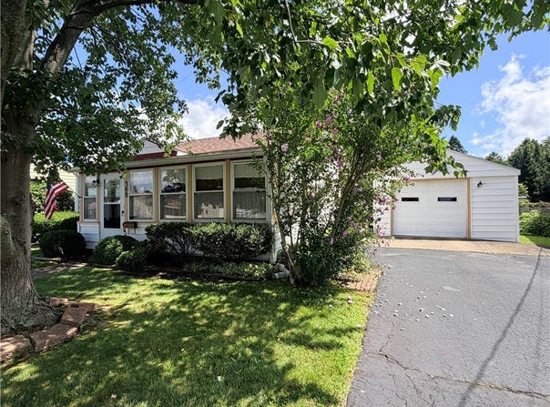 308 Lynhurst Avenue, Horseheads, NY 14845