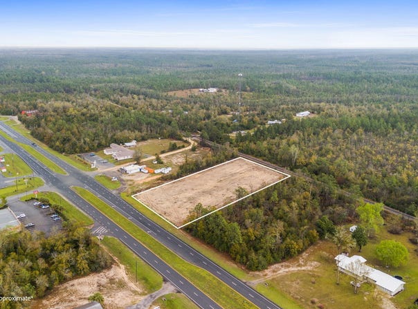 18800 Highway 231, Fountain, FL 32438