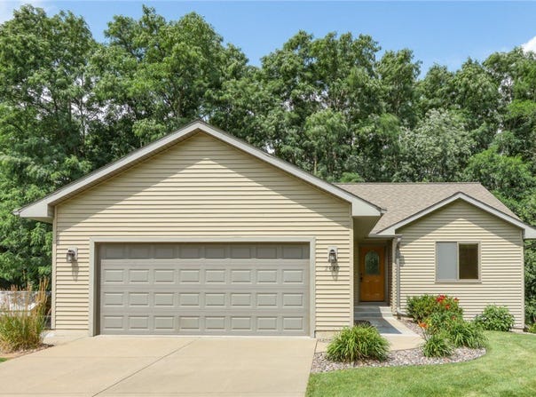 2480 LaSalle Street, Eau Claire, WI 54703