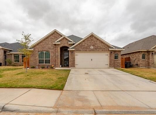 1906 Overshine Lane, Midland, TX 79705