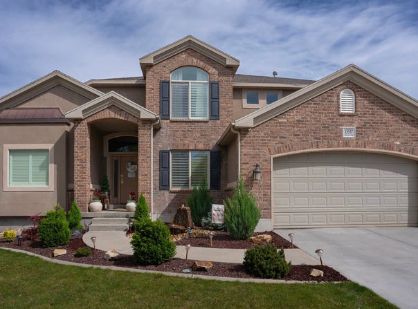 13537 S PALAWAN Way W, Riverton, UT 84065