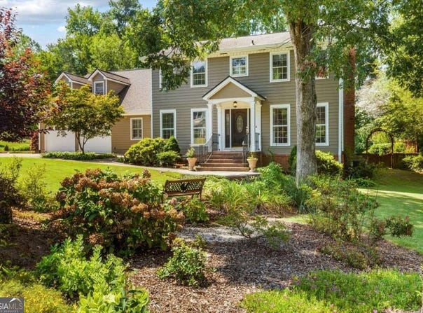 2932 CHESHIRE, Marietta, GA 30062