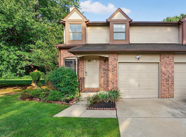 135 GREENSWARD LANE, CHERRY HILL, NJ 08002