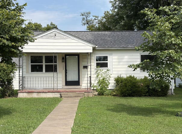 1402 S Morris Street, Mexico, MO 65265