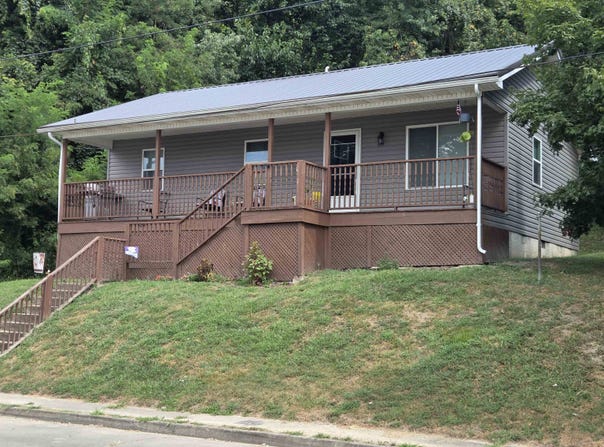 605 S 10th Street, Ironton, OH 45638