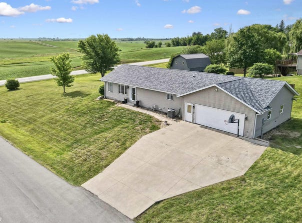 602 8Th Street, Malcom, IA 50157