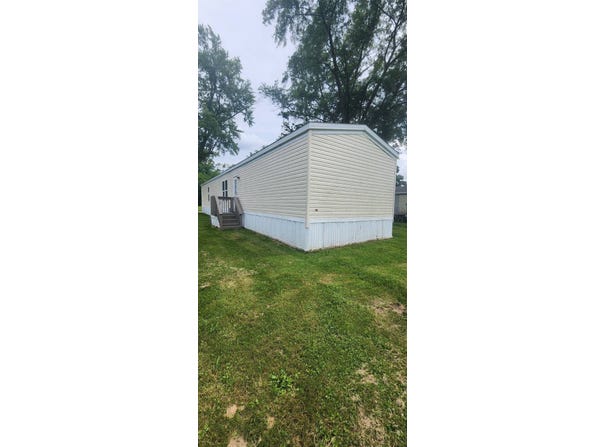 5010 Upperton Dr, Miamisburg, OH 45342