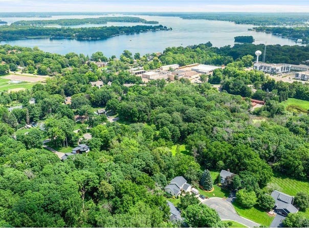 24695 Glen Road, Shorewood, MN 55331