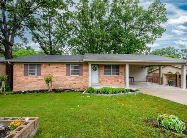 4704 N Cypress Street, North Little Rock, AR 72116