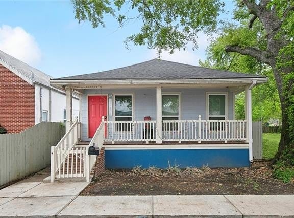 9012 HICKORY Street, New Orleans, LA 70118