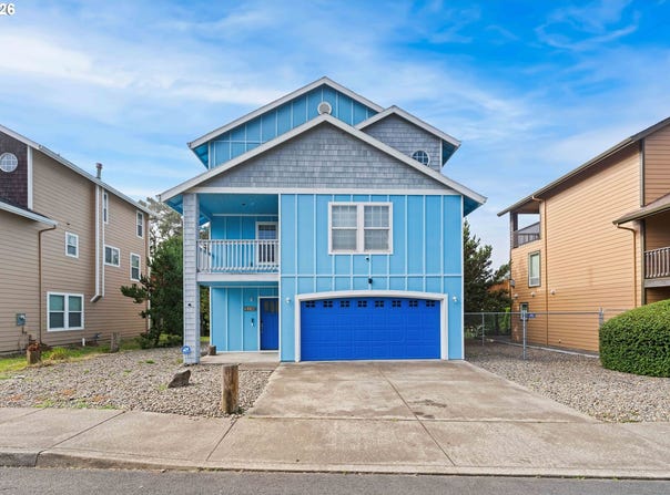 2166 NW MAST Ave, LincolnCity, OR 97367
