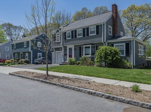 17 Woodcliff Road, Quincy, MA 02169