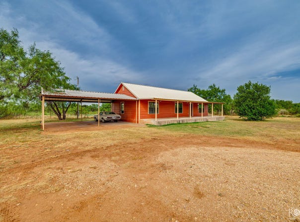 9697 Swain Road, San Angelo, TX 76905