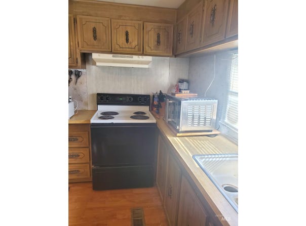 198 South Hills, Twin Falls, ID 83301-0000
