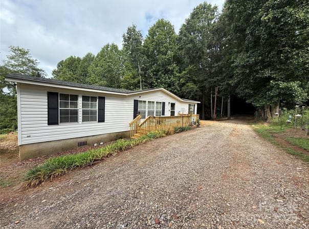1266 Price Hollow Place, Lenoir, NC 28645