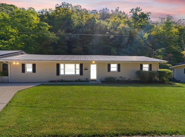 442 Trimble Branch Rd, Prestonsburg, KY 41653