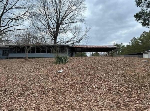 4401 Tuscumbia Road, Blue Springs, MS 38828