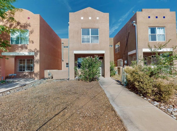 905 WELLESLEY Drive SE, Albuquerque, NM 87106