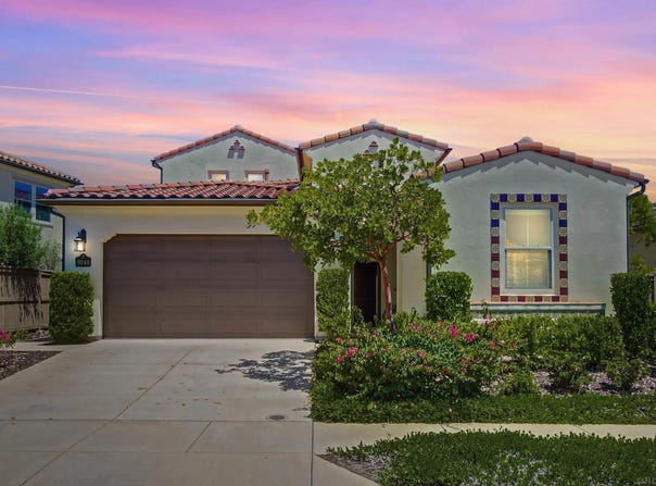 8048 Auberge Cir, San Diego, CA 92127