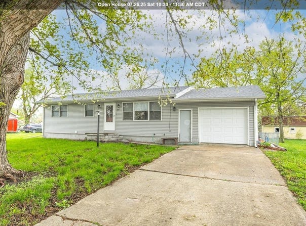 617 14th Street, Onawa, IA 51040