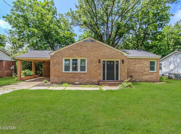 2017 Barham Street, Milan, TN 38358