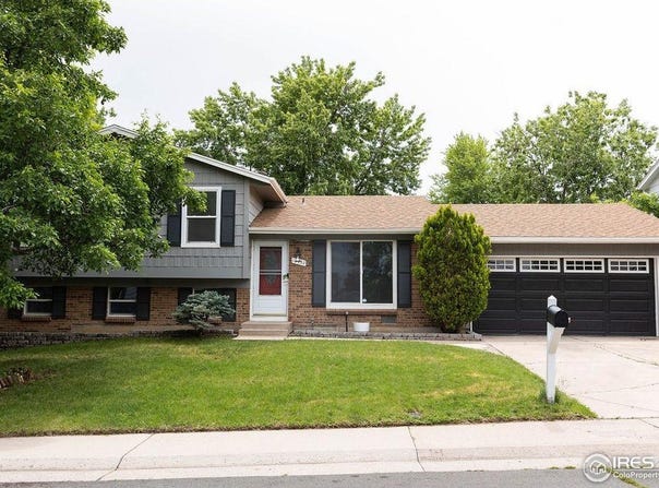15532 E Pacific Pl, Aurora, CO 80013