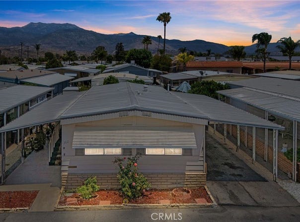 881 N Lake, Hemet, CA 92544