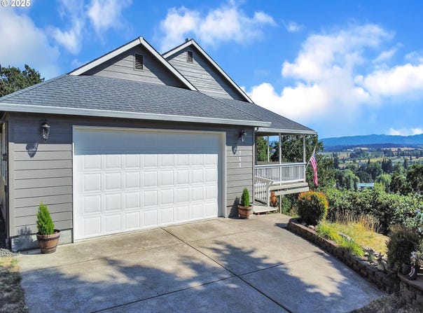 751 NE SKYLINE DR, Sheridan, OR 97378