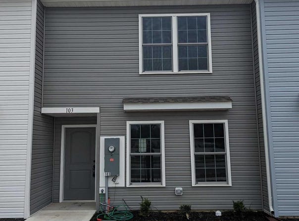 205 FAIRFAX LANE, DOVER, DE 19901