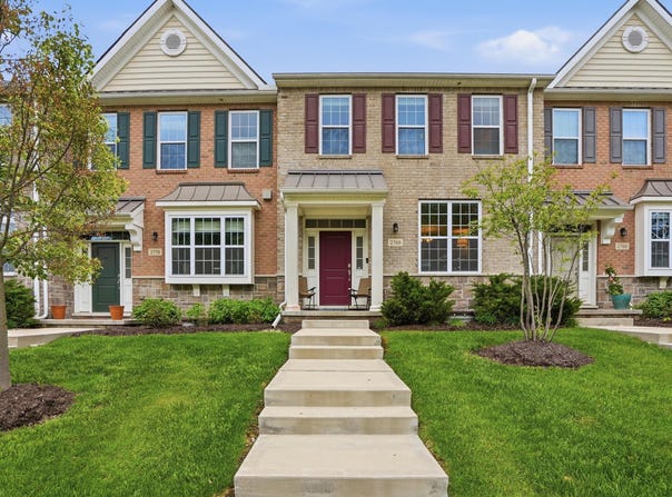 2768 Ashcombe Drive, Ann Arbor, MI 48105