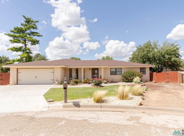 3633 Palmer Court, Clovis, NM 88101