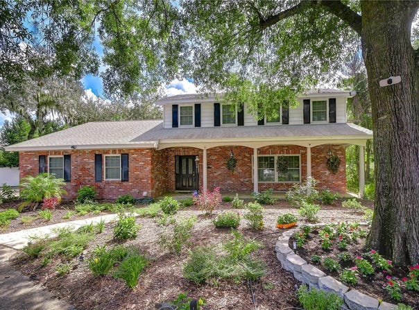 901 WOODVIEW Drive, BRANDON, FL 33511