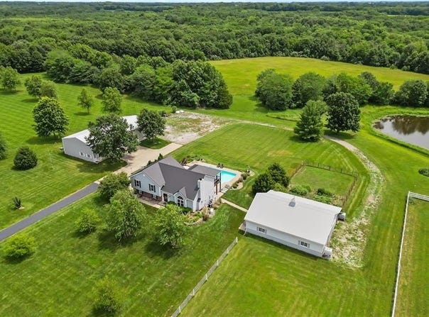 17701 C Highway, Trimble, MO 64492