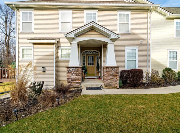 7 Avoncroft Lane, Middletown, NY 10940