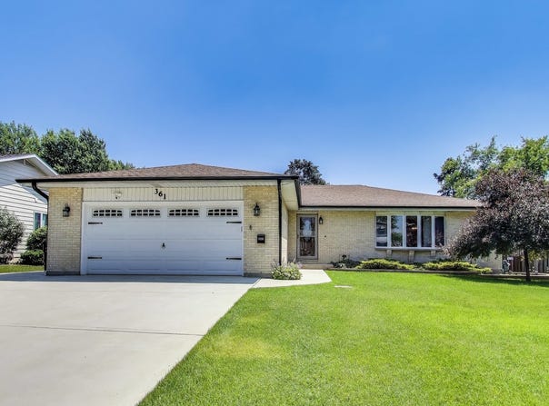 361 Everett Avenue, Crystal Lake, IL 60014