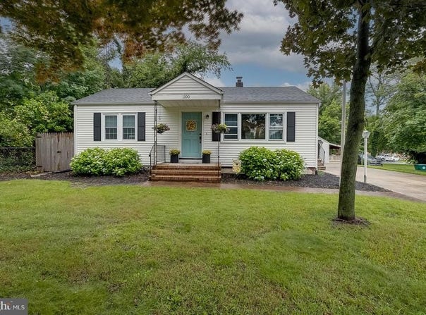 1100 WOODLANE, EASTAMPTON, NJ 08060