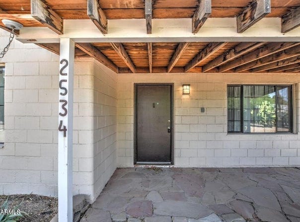 2534 N 52ND Street, Phoenix, AZ 85008