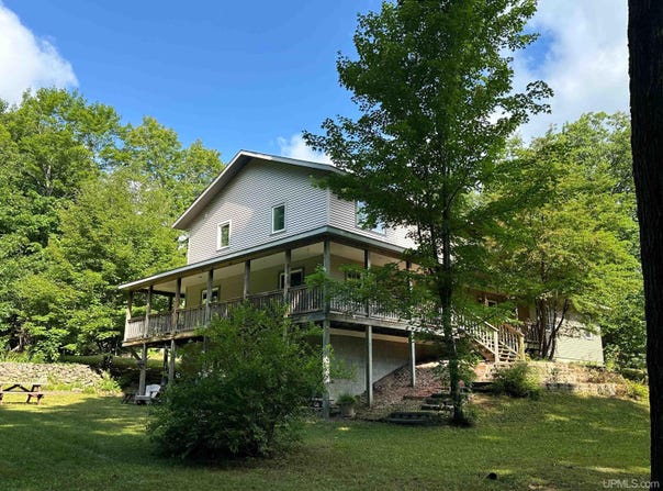 429 Rainy Creek, Negaunee, MI 49866