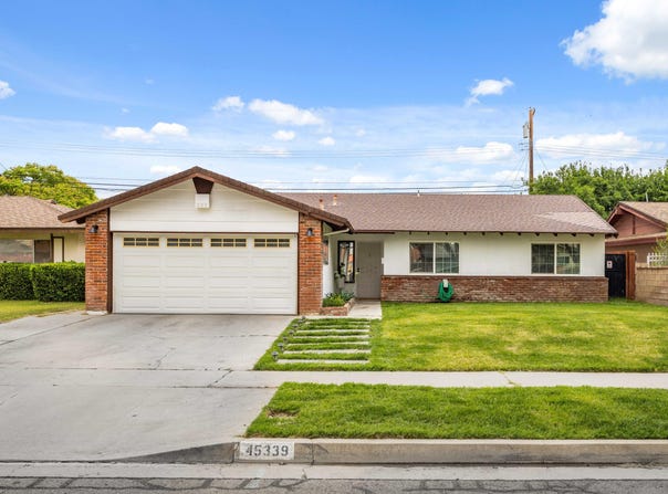 45339 Saigon Avenue, Lancaster, CA 93534